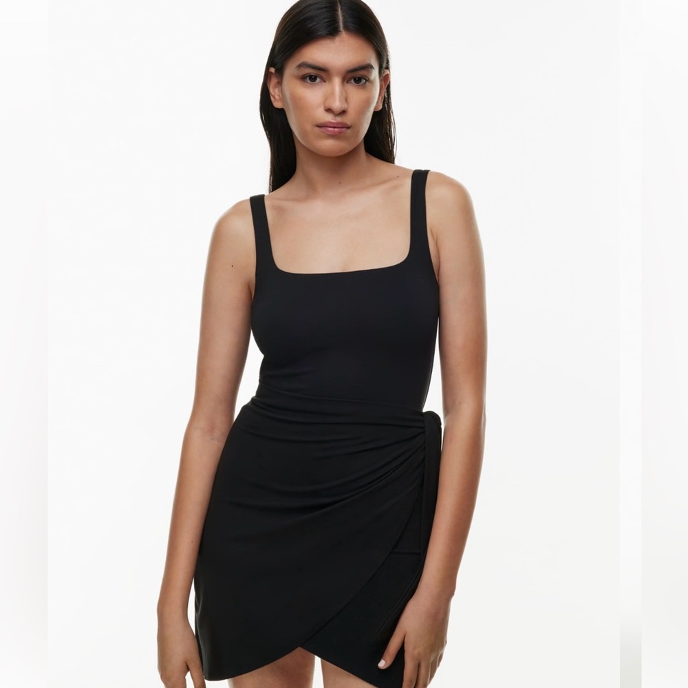 Aritzia Wilfred Wrap Dress